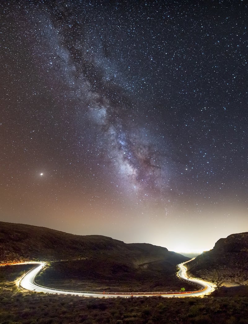 Celestial-themed Wedding Image